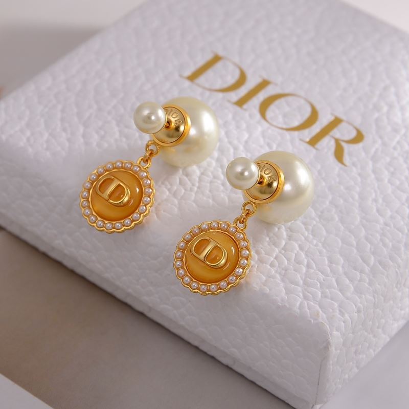 chr1st1an D10r earrings